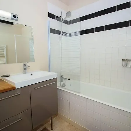 Du Xviie Siecle, Hypercentre 2