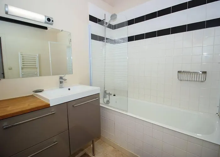 Du Xviie Siecle, Hypercentre 2