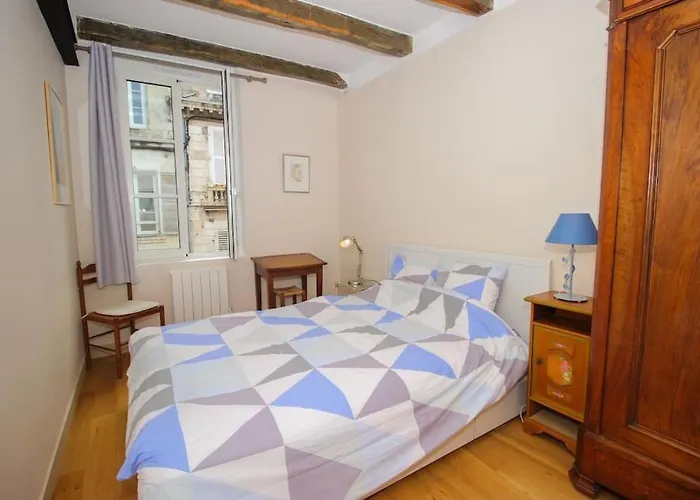 Du Xviie Siecle, Hypercentre 2 Apartment